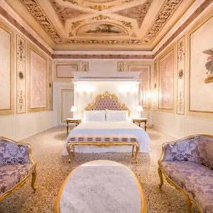 Hotel Ca' Bonfadini Historic Experience *****