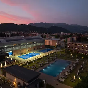 Hotel Hills ****
